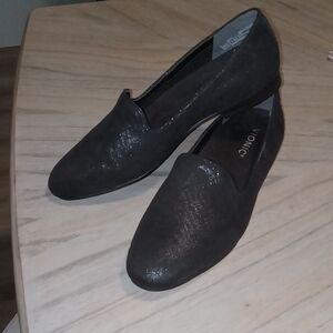 BOGO 50% OFF! Vionic Black Loafer sz 8 1/2,  NWOT